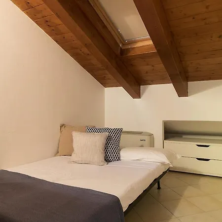 Apartment Talla With 3 Bedrooms And Garage Desenzano del Garda